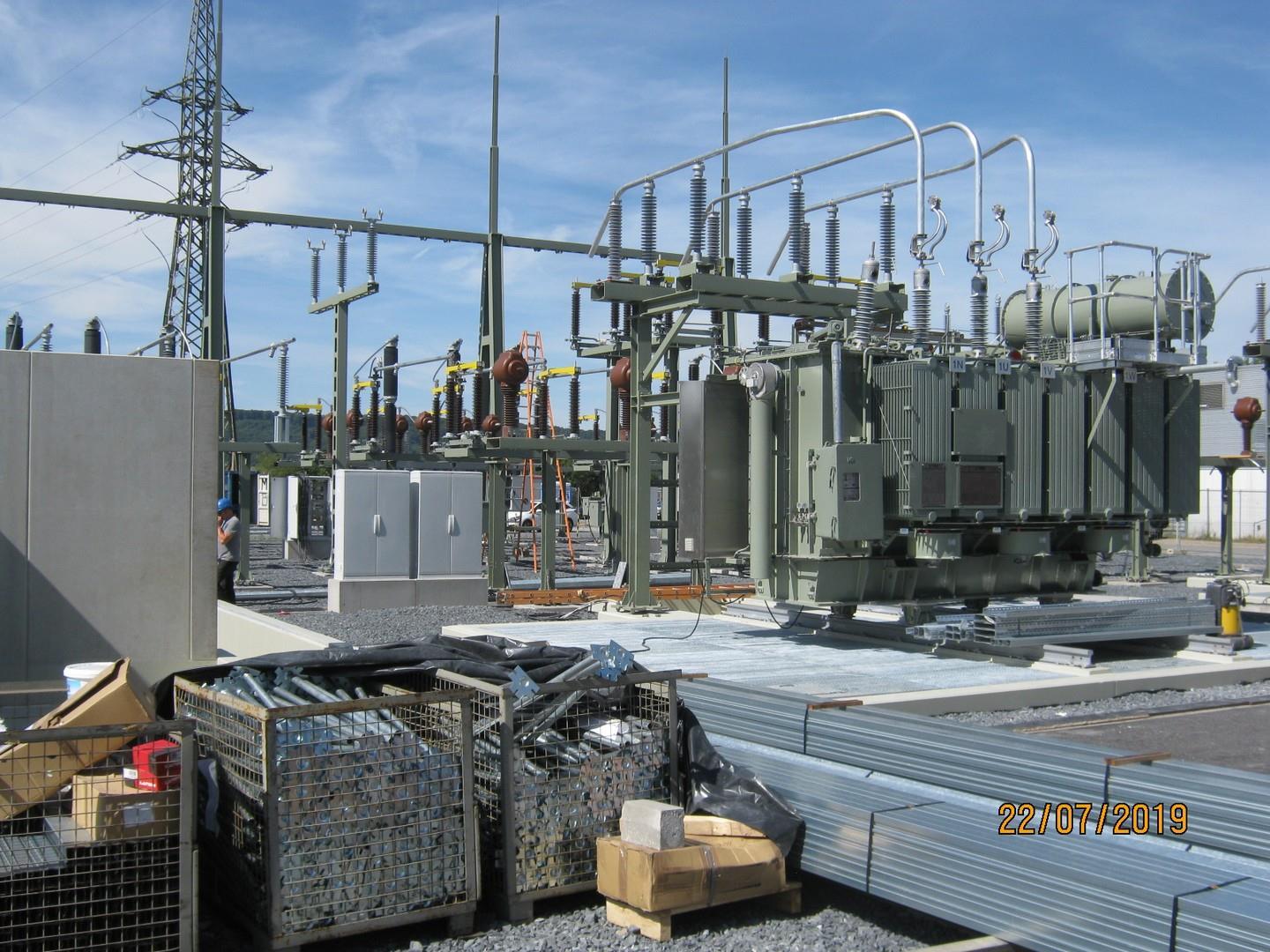 (110)65/20 kV Transformator in Montage