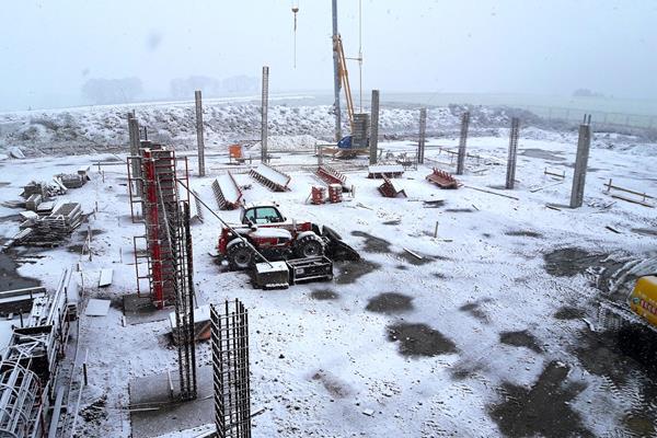 Die Baustelle im Winter - Neue Halle für den technischen Dienst der Gemeindeverwaltung von Esch-Sauer in Heiderscheid