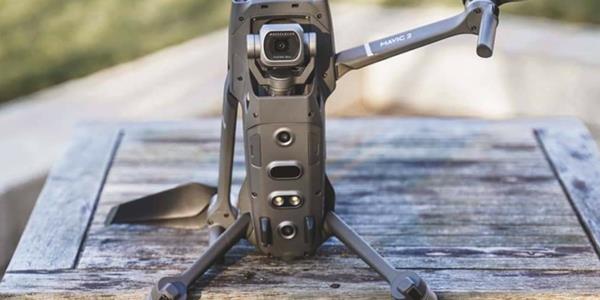 Précision aérienne  Notre nouveau système de drone DJI Matrice 4E en action