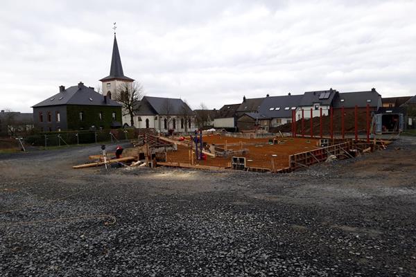 Construction d'un nouveau centre culturel à Eschdorf.