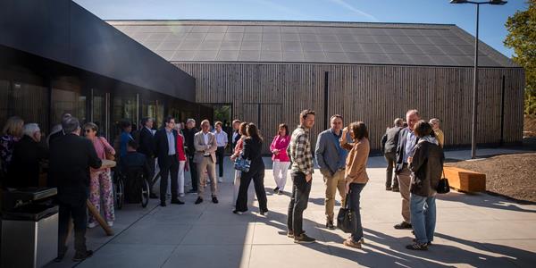 Einweihung des Centre Culturel „Hanner Bra“ in Bech