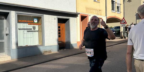 Ensemble au départ de la Course des Entreprises de Saarburg 2026